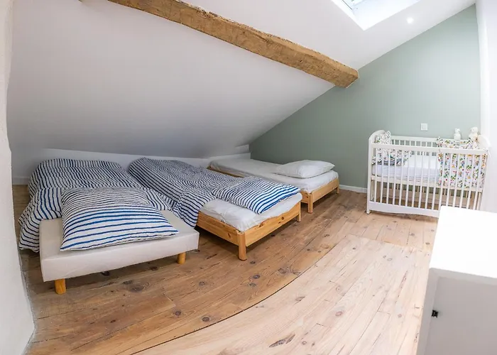 Maison De A La Montagne Semesterbostad *